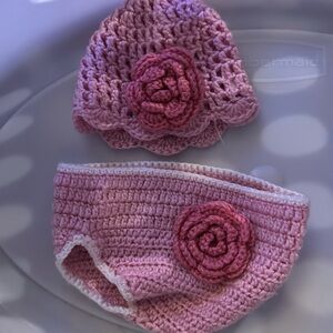 0-9 month hat and bloomer